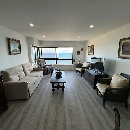 Beachfront Amazing Location - 19Th Hole 蓬塔德尔加达 外观 照片