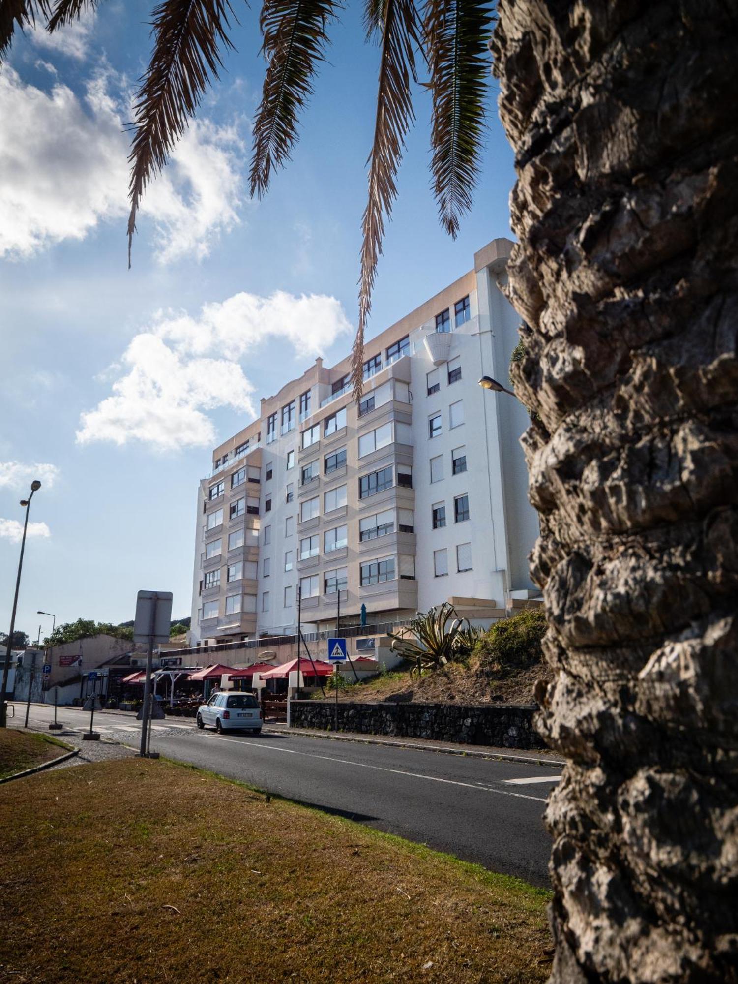 Beachfront Amazing Location - 19Th Hole 蓬塔德尔加达 外观 照片